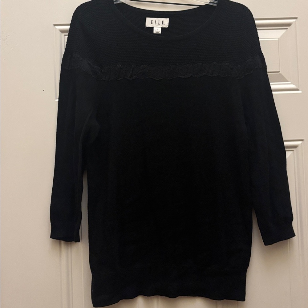 Elle Midnight Black Knit Top with lace details size large